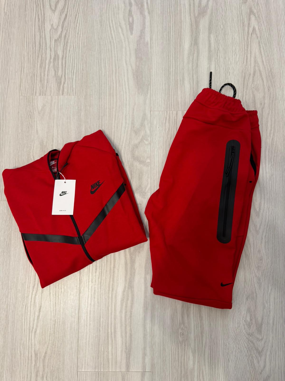 Trening Nike Tech Fleece 2026 - Rosu