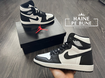 AIR JORDAN 1 - Panda Sneakers high
