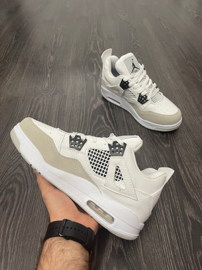 Jordan 4 - Military black