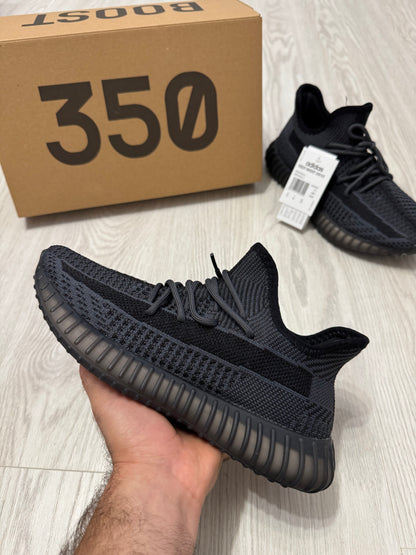 Yeezy Boost 350 Black