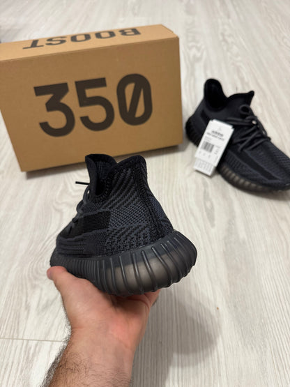Yeezy Boost 350 Black