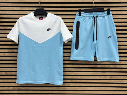 Compleu NIKE Tech - Baby Blue