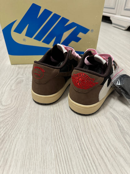 Travis Scott x Air Jordan 1 Low "Mocha"