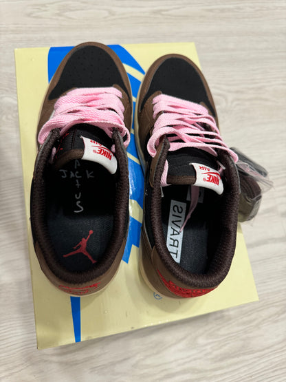 Travis Scott x Air Jordan 1 Low "Mocha"