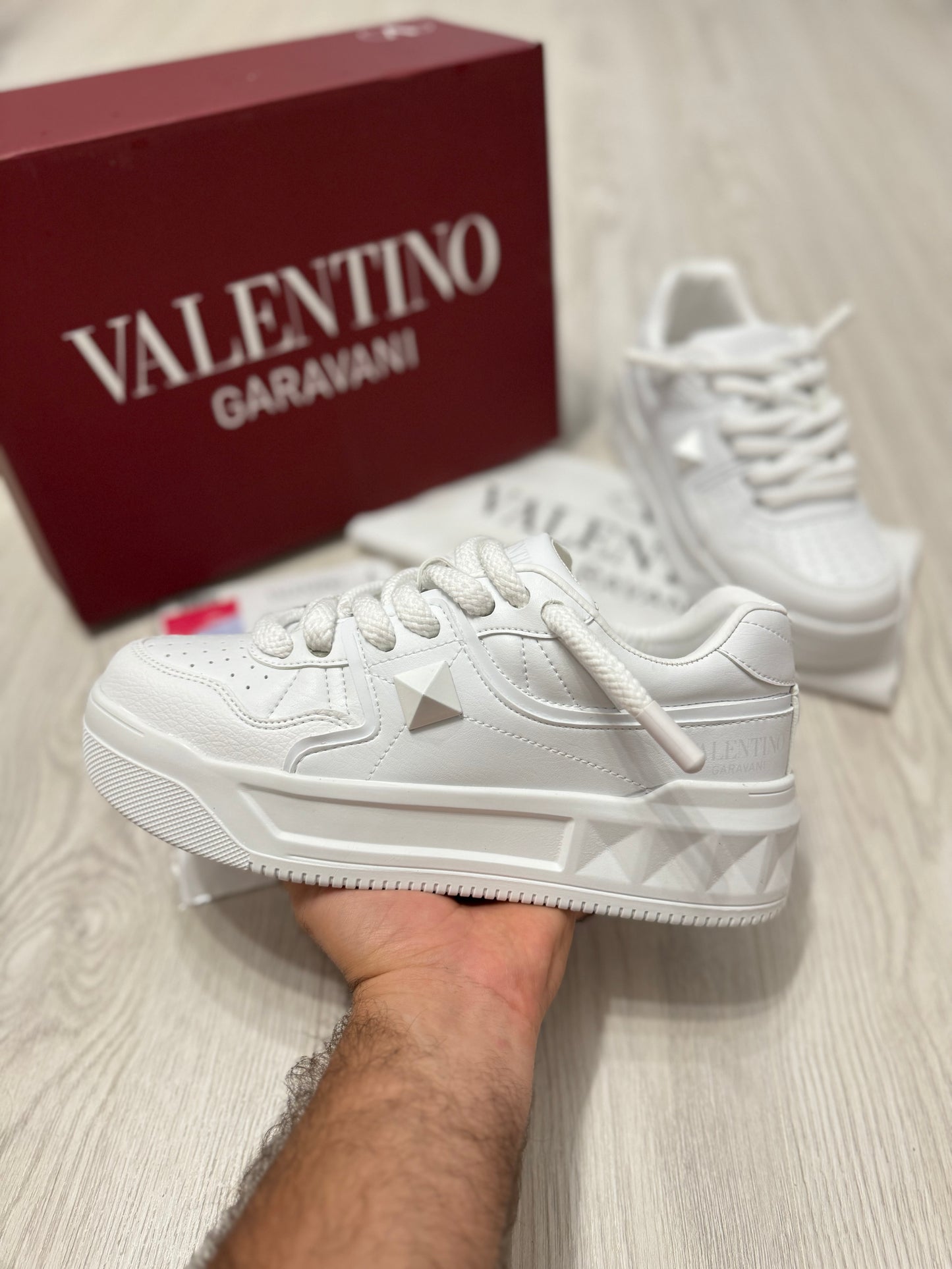 Valentino Garavanni Full Alb