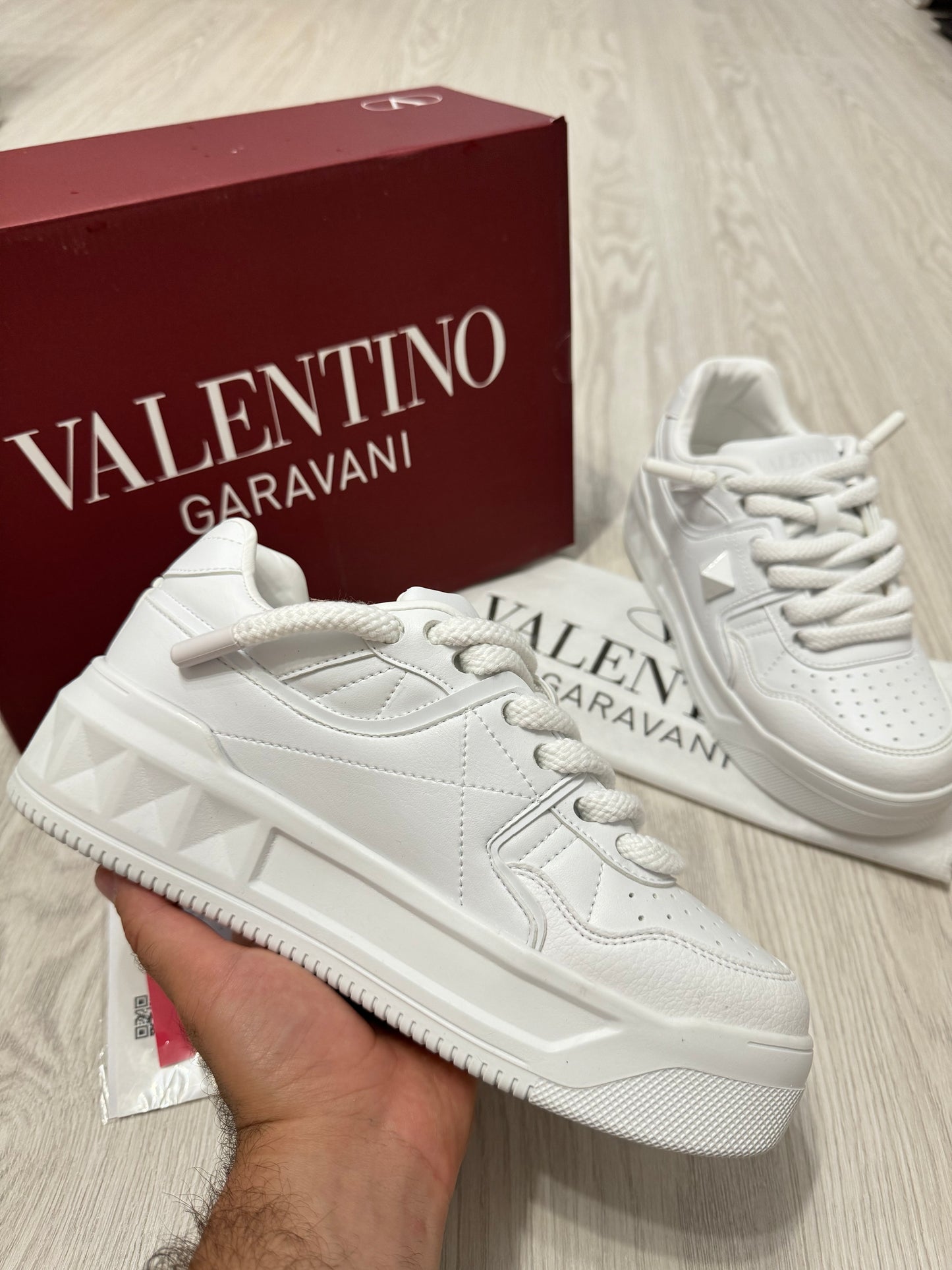 Valentino Garavanni Full Alb