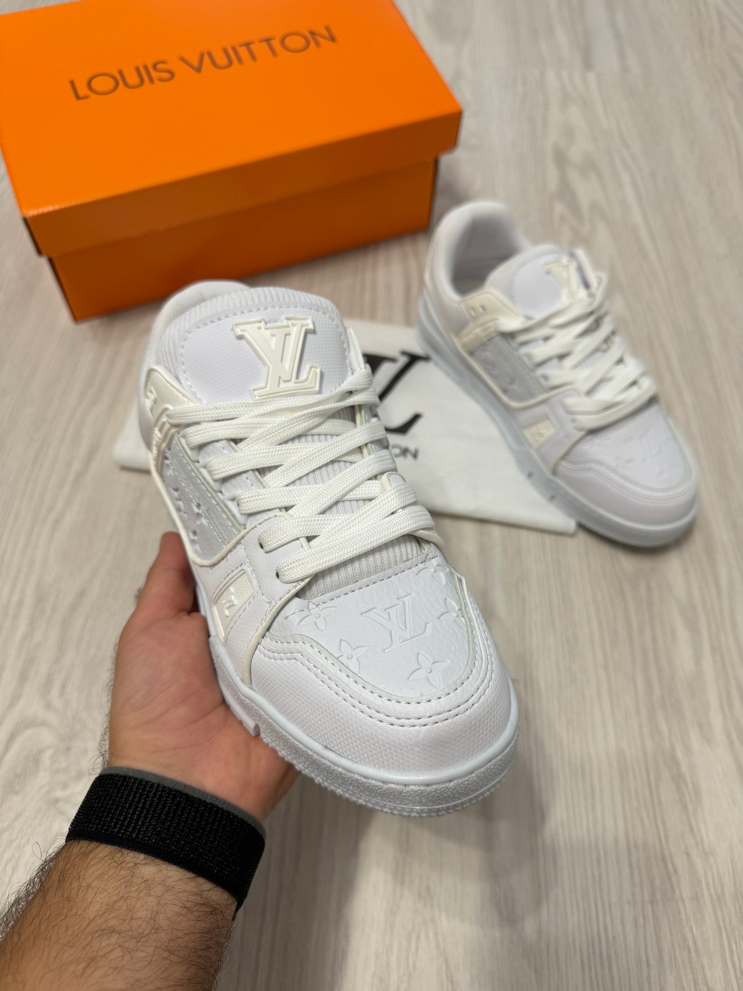 Louis Vuitton - Trainers Sneaker Alb