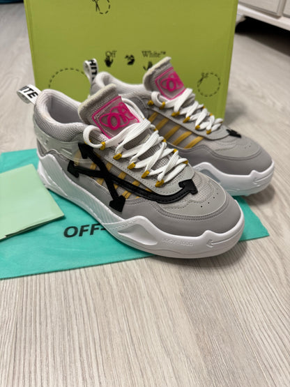 Off-White ODSY-1000 - Gri