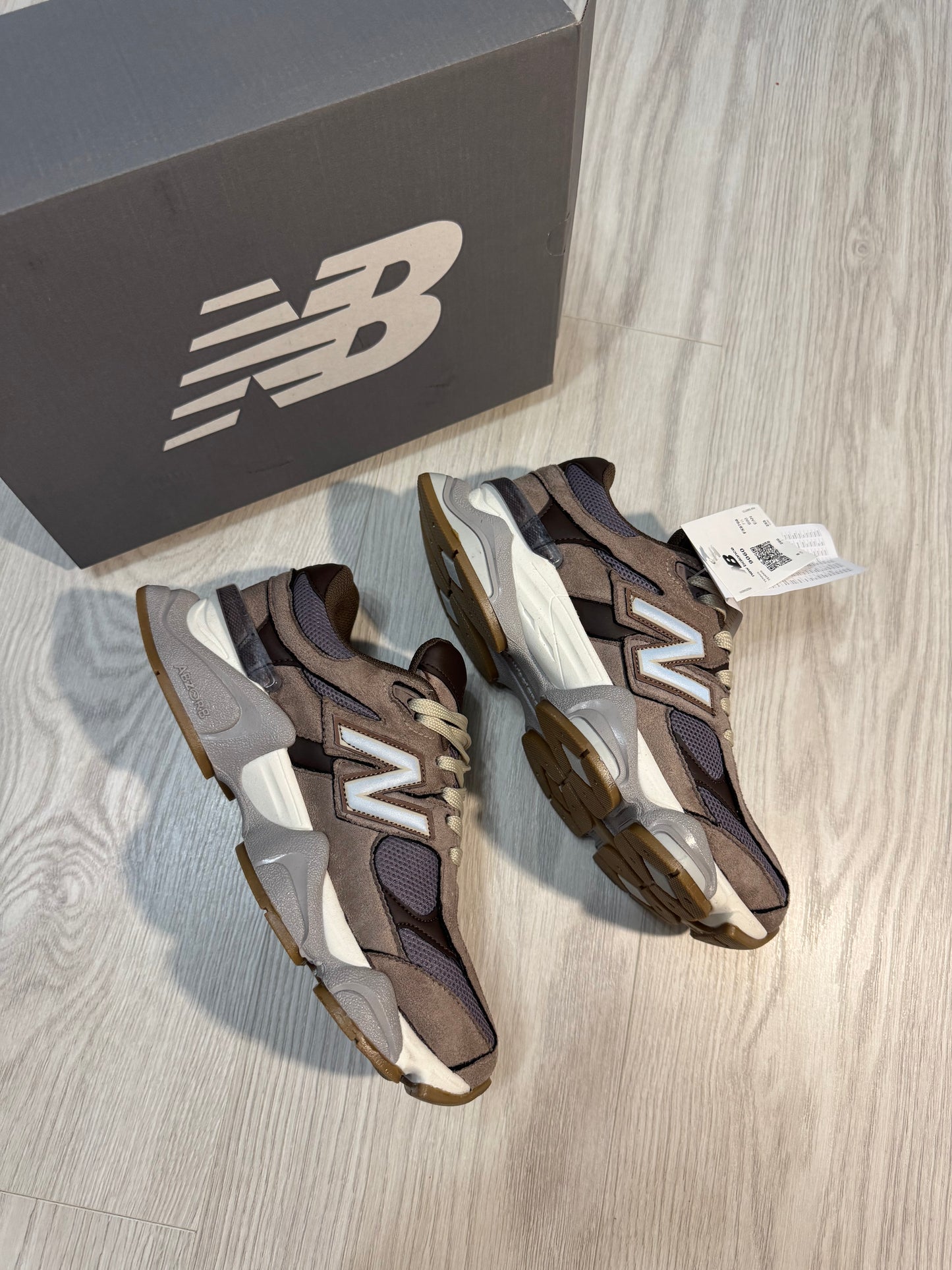 New Balance 9060 - Maro