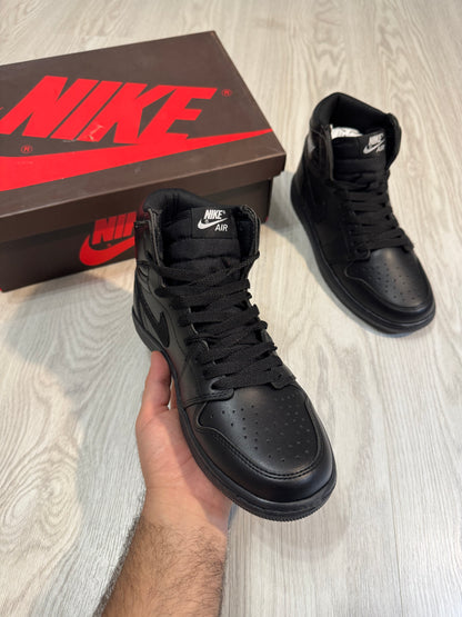 AIR JORDAN 1 - Black Sneakers high