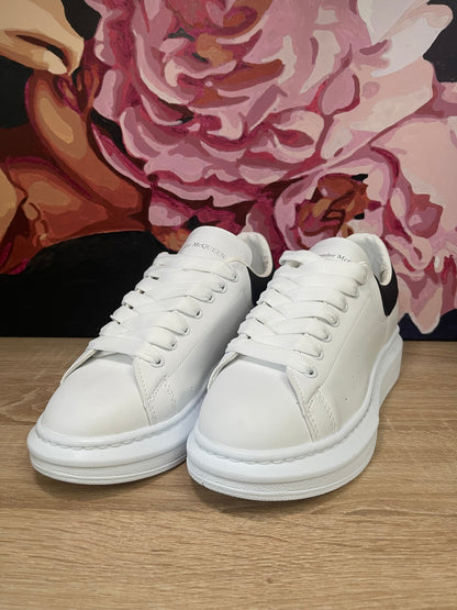 Alexander McQueen ALB - Src