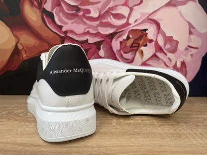 Alexander McQueen ALB - Src