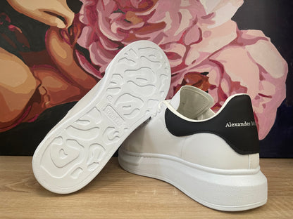 Alexander McQueen ALB - Src