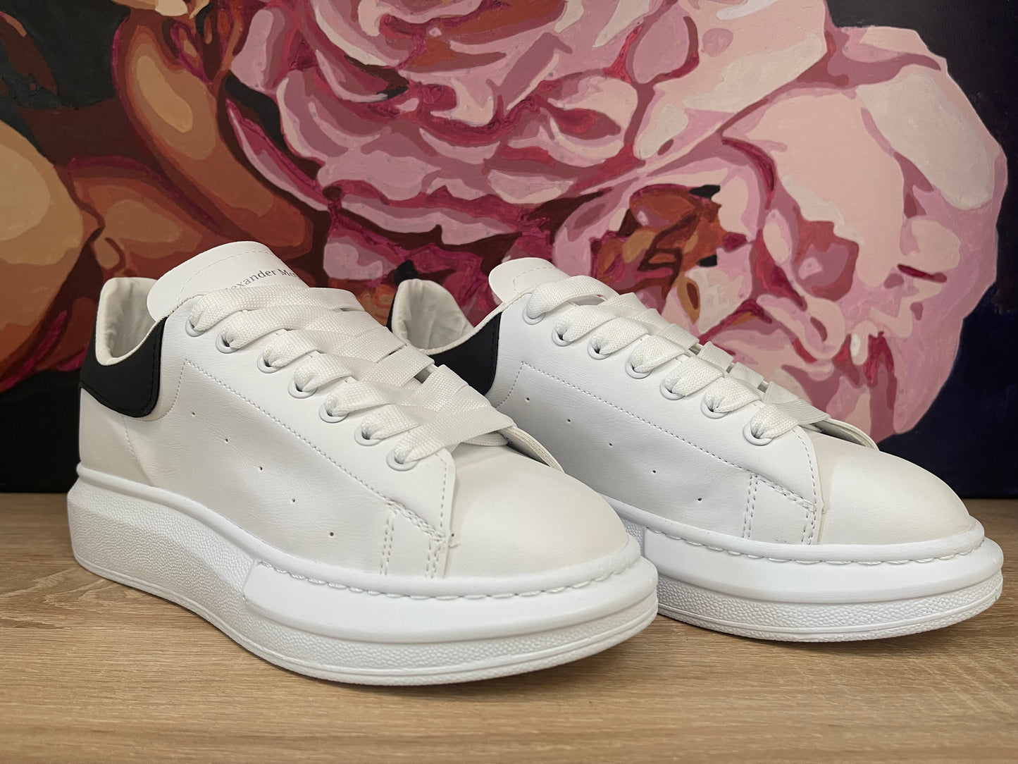 Alexander McQueen ALB - Src