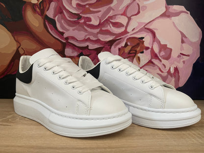 Alexander McQueen ALB - Src