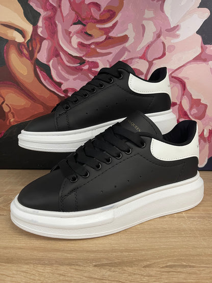 Alexander McQueen Negru-Alb -Src