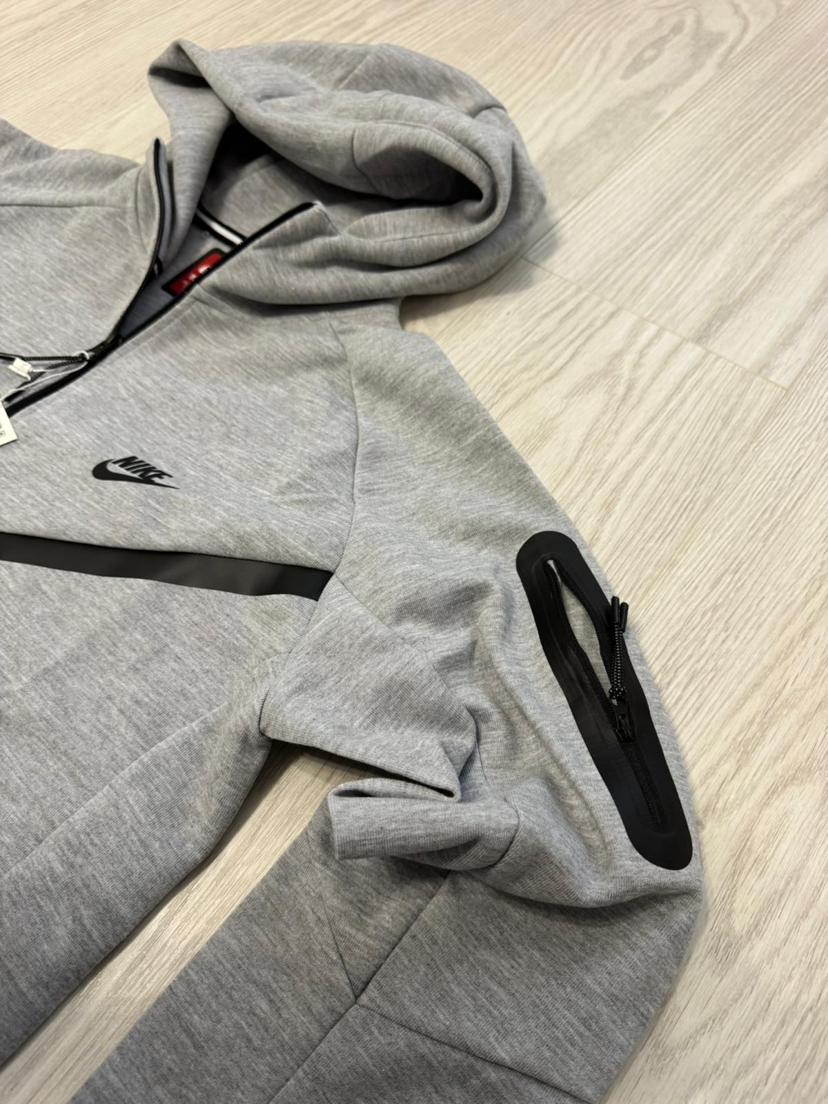 Trening Nike Tech Fleece 2026 - Gri