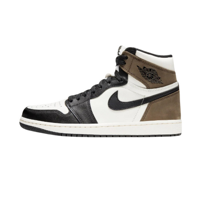 AIR JORDAN 1 - Dark Mocha Sneakers high