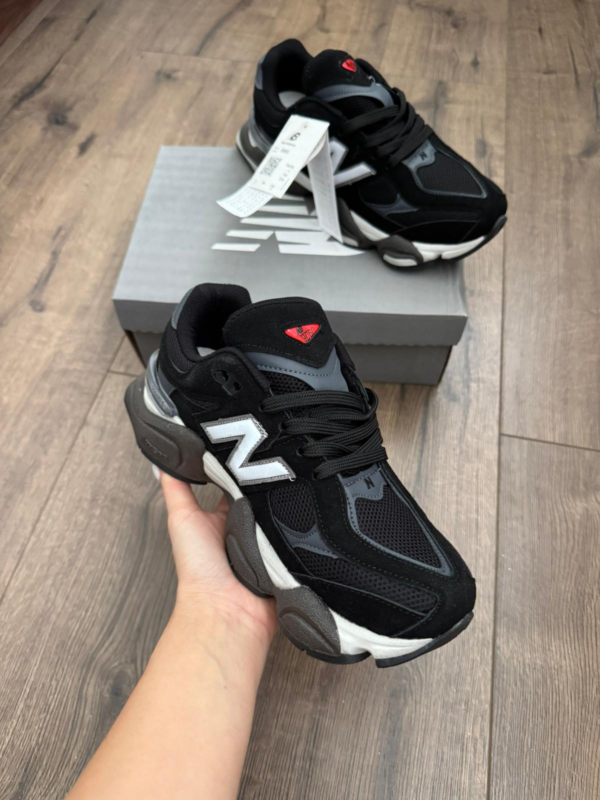 New Balance 9060 - Negru