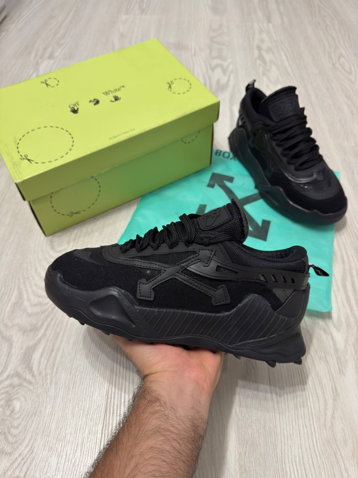 Off-White ODSY-1000 - Black
